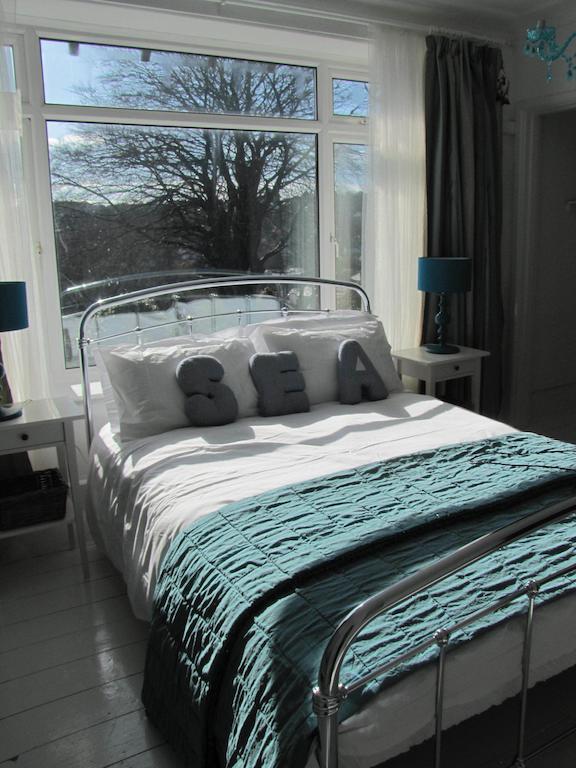 Bed and Breakfast Tregarth House Сент-Остел Номер фото